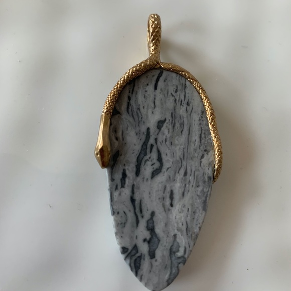 India Hicks Tribal Snake & Stone Charm - Picture 9 of 13